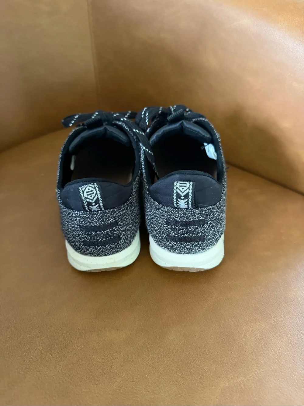 Toms Knit Lace-Up Women's Sneakers - Black & White